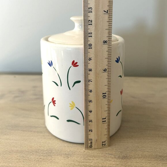 Set of 2 Ceramic Canisters with a painted floral design - Picture 6 of 14